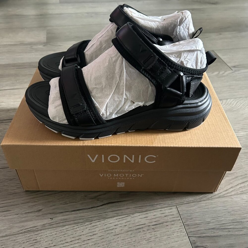 Vionic Walk Max Wanderer Hiking Sandal — Black, 7.5 - Picture 7 of 9